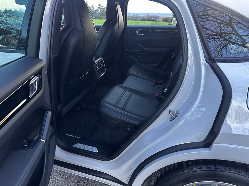 Cayenne (9YB) 3.0 V6 462CH E-HYBRID 2022 occasion 31340 VACQUIERS
