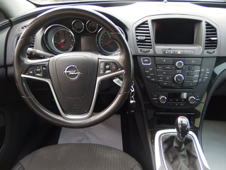 Insignia 2.0 CDTI130 COSMO PACK INNOVATION START&STOP 5P 2013 occasion 10600 Savi&egrave;res