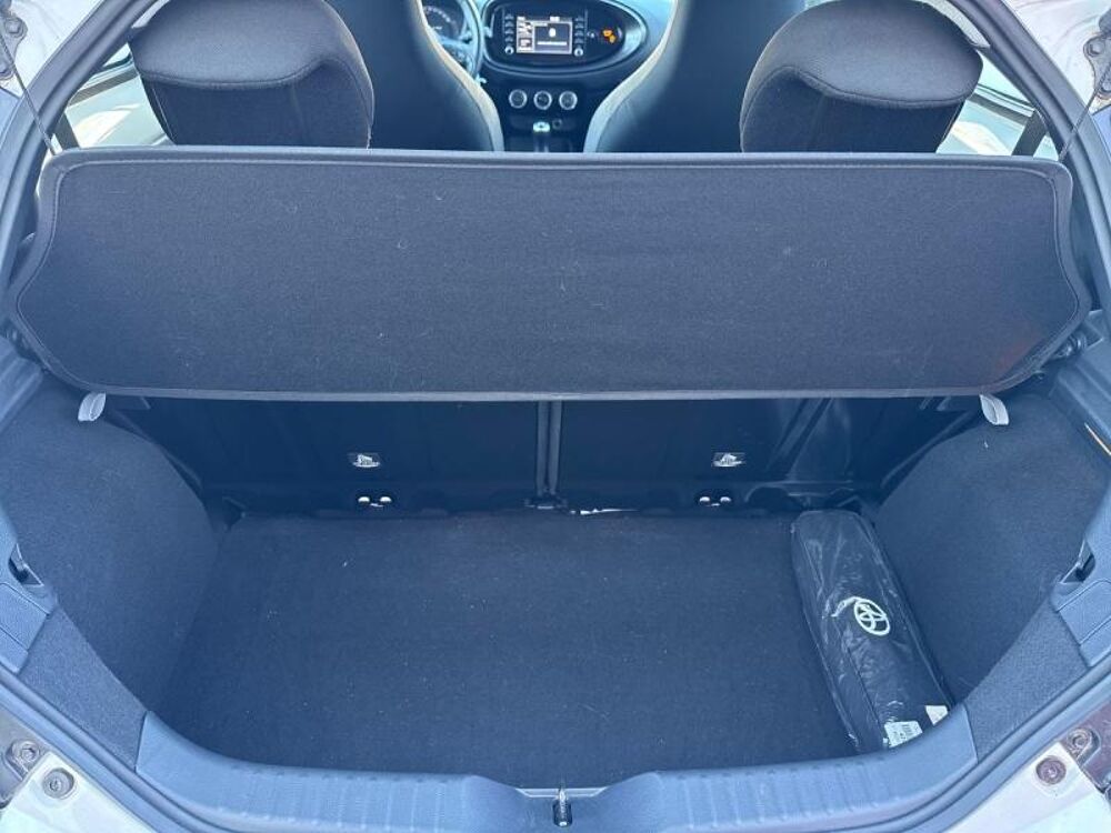 Aygo 1.0 VVT-i 72ch Dynamic 2022 occasion 13300 Salon-de-Provence