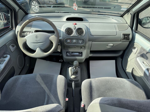 Twingo 1.2 16V 75CH EXPRESSION TOIT OUVRANT PANORAMIQUE 2001 occasion 93220 Gagny