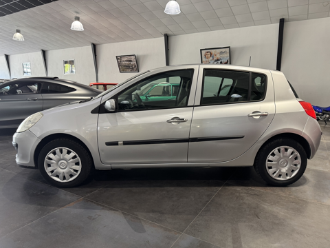Clio III 1.5 DCI 85CH PLB AUTO 2008 occasion 12000 RODEZ