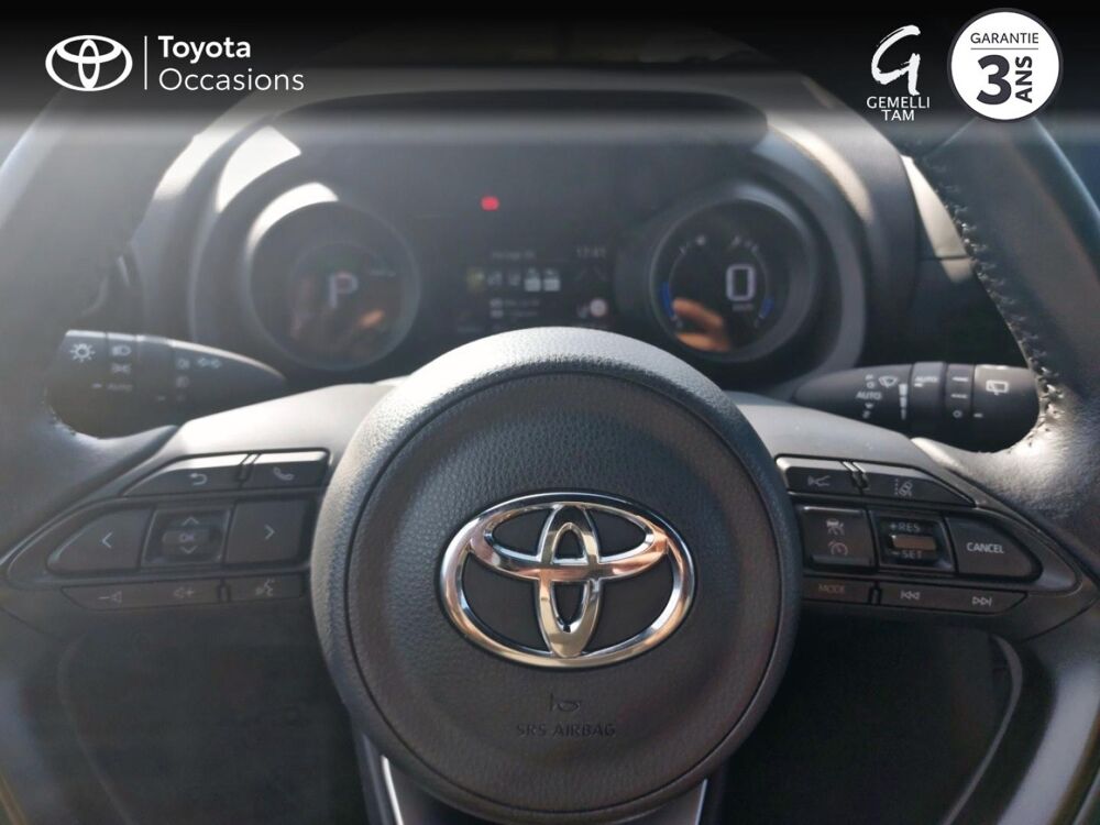 Yaris Cross 116h Design MY22 2023 occasion 26200 Mont&eacute;limar