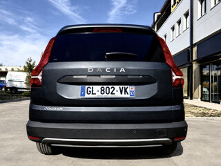 Jogger 1.0 ECO-G 100CH SL EXTREME+ 7 PLACES / 1&Egrave;RE MAIN / CARPLAY / 2023 occasion 94260 Fresnes