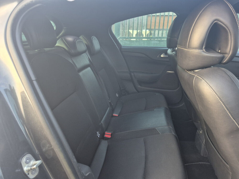 DS4 1.6 E-HDI115 AIRDREAM SO CHIC 2014 occasion 95420 MAGNY EN VEXIN