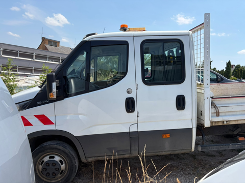 Daily 35C14S UNIQUEMENT A PRO DE LAUTO MOTEUR CASSE 2018 occasion 12000 RODEZ
