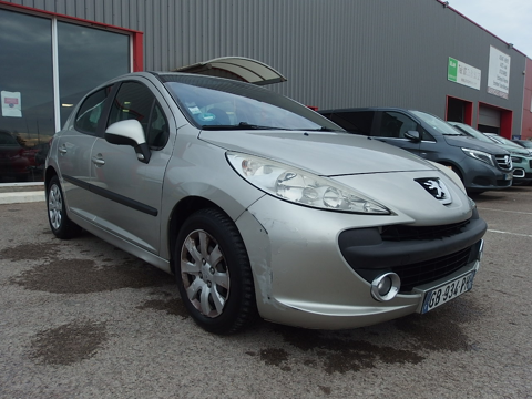 Peugeot 207 1.6 HDI90 TRENDY 5P 2008 occasion Savi&egrave;res 10600