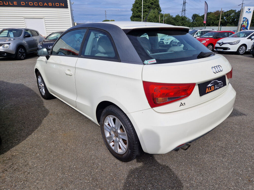A1 1.2 TFSI 86CH AMBIENTE 2010 occasion 29200 Brest