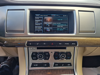 XF 2.2 D 200CH LUXE PREMIUM 2013 occasion 70210 Montdor&eacute;