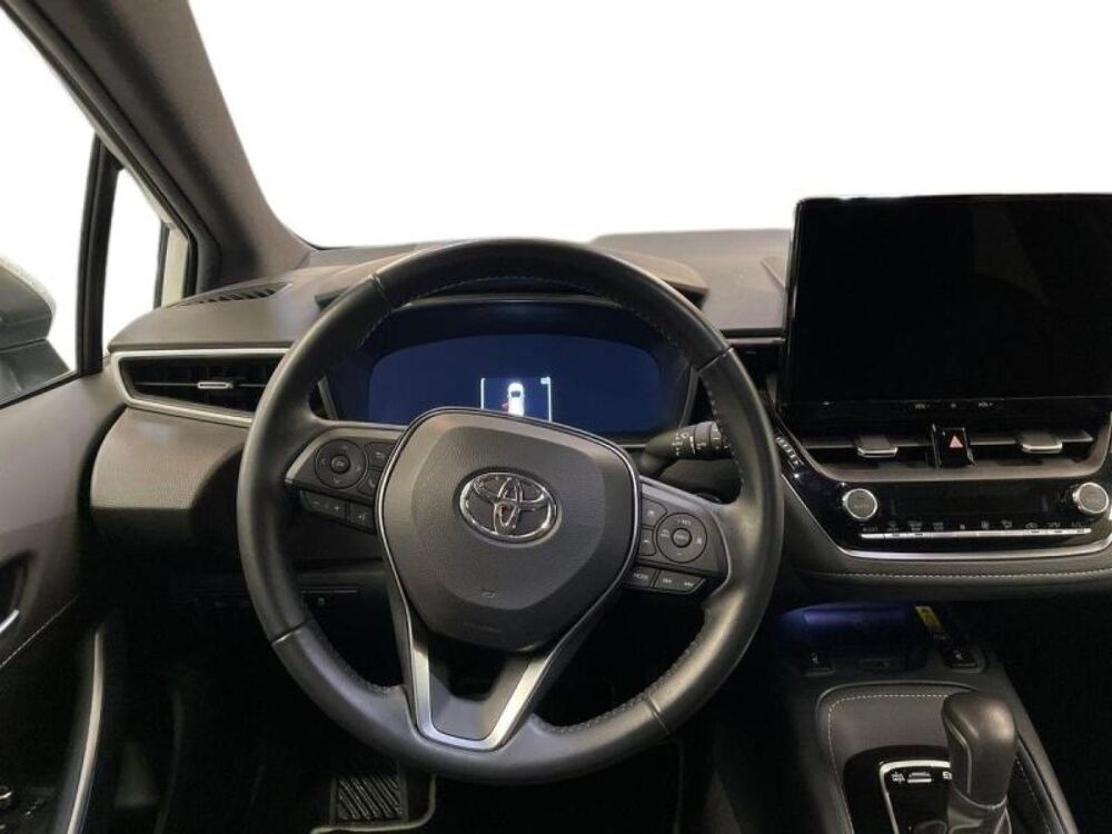 Corolla 1.8 140ch Design MY25 2026 occasion 13400 Aubagne