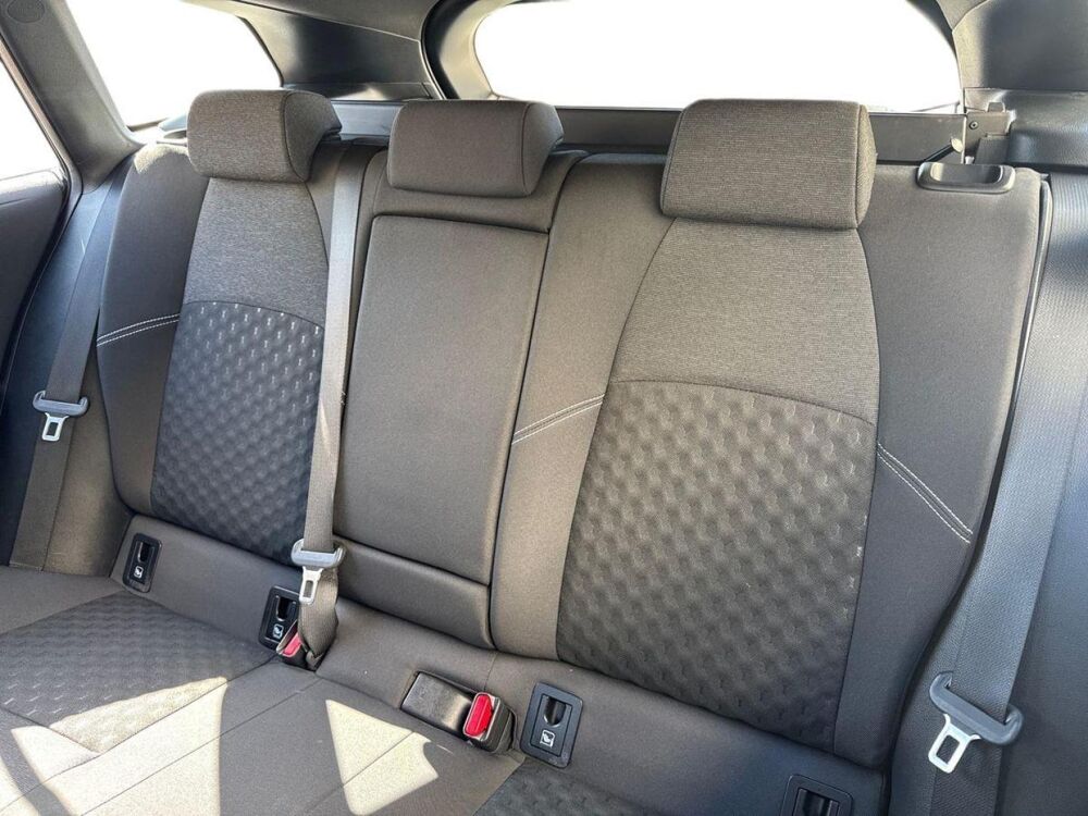 Corolla 1.8 140ch Dynamic Business MY24 2024 occasion 13300 Salon-de-Provence