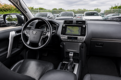 Land Cruiser 177 D-4D BVA 5P le prix inclut la carte grise 2018 occasion 34740 Vendargues