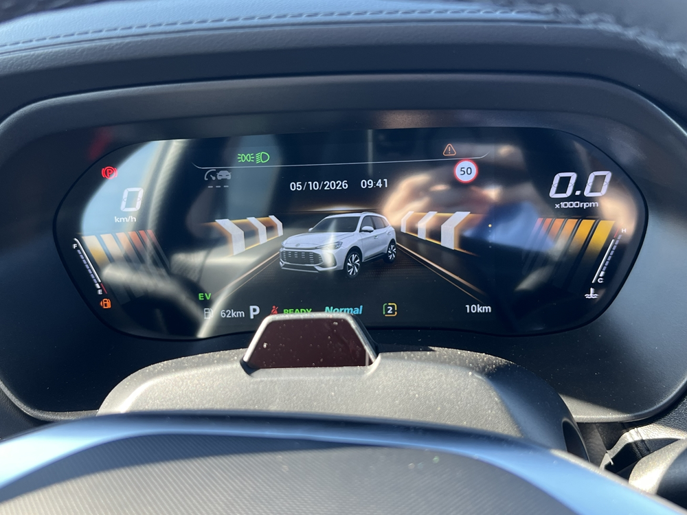 ZS EV 1.5 HYBRID+ 197CH LUXURY 2026 occasion 49070 Saint-L&eacute;ger-de-Lini&egrave;res