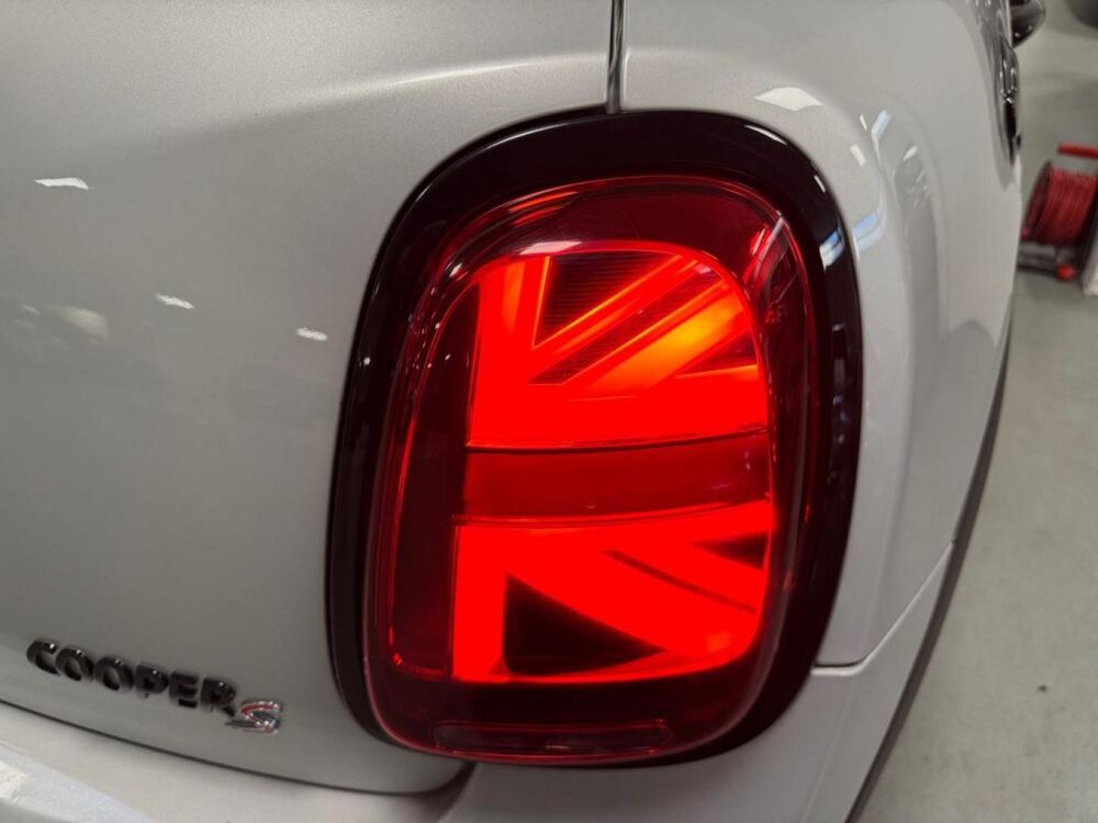 Cooper D Cooper S 178ch John Cooper Works BVA7 2021 occasion 92100 Boulogne-Billancourt