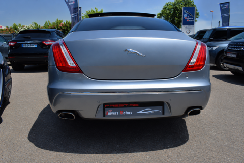 XJ 3.0D V6 LUXE PREMIUM LONG BVA6 2010 occasion 34740 Vendargues