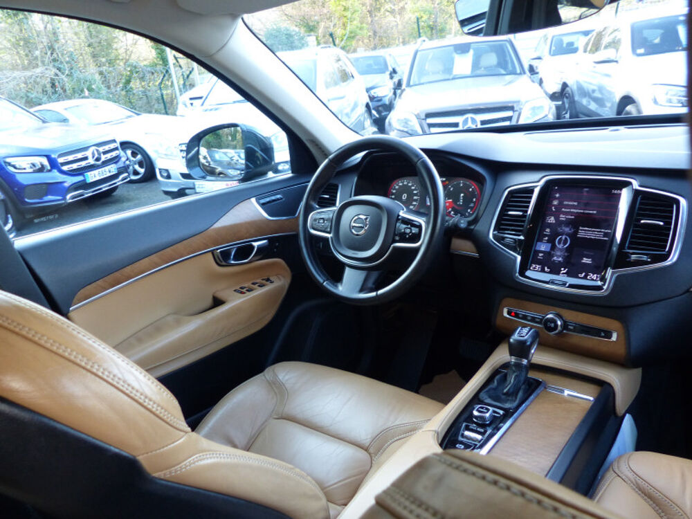 XC90 D5 AWD 225CH INSCRIPTION GEARTRONIC 7 PLACES 2015 occasion 77144 Mont&eacute;vrain