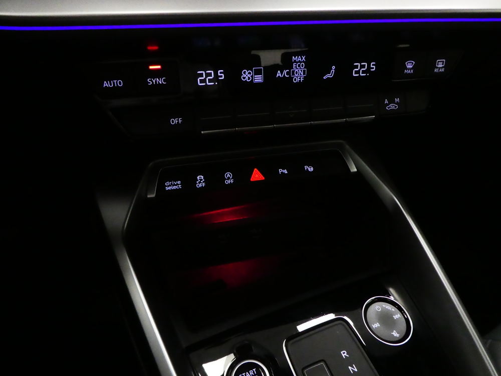 A3 35 TFSI 150CH MILD HYBRID DESIGN LUXE S TRONIC 7 2021 occasion 77100 Nanteuil-l&egrave;s-Meaux