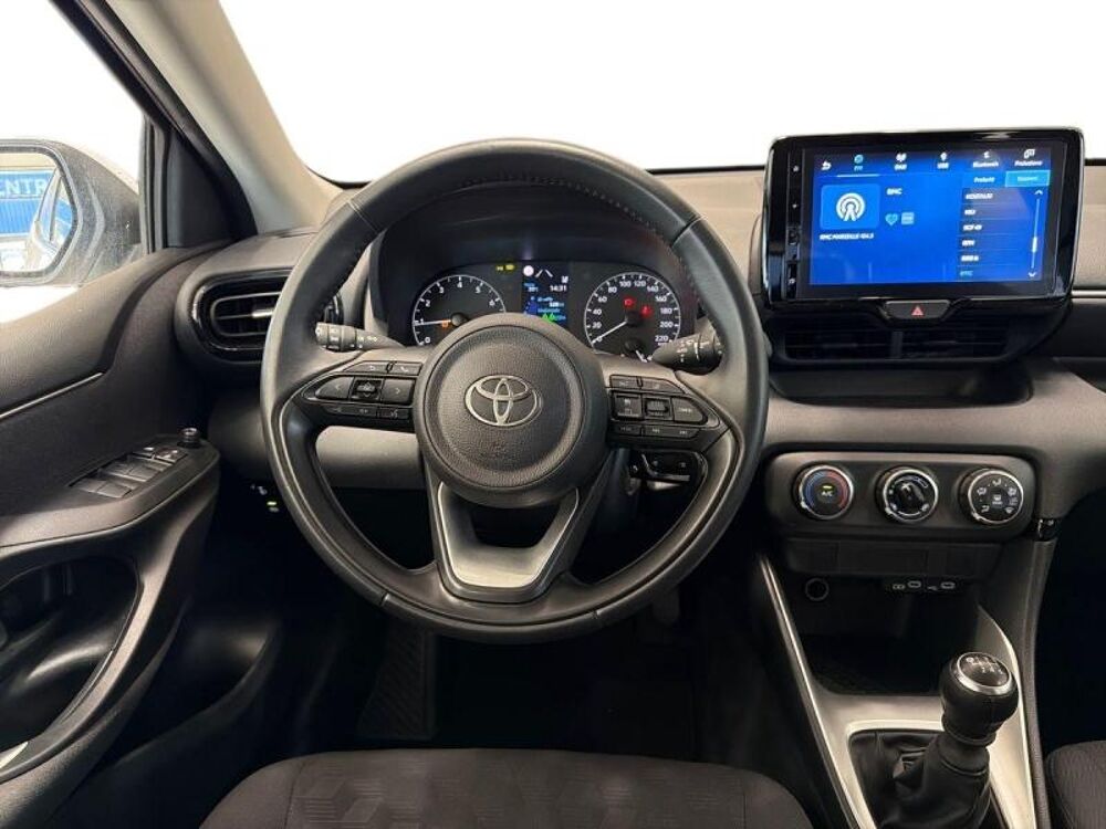 Yaris 120 VVT-i Dynamic Business 5p MC24 2024 occasion 13300 Salon-de-Provence
