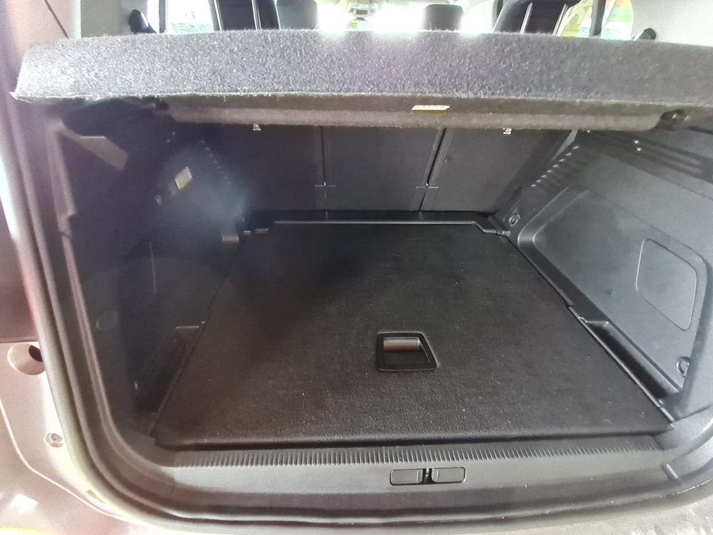 C5 aircross BLUEHDI 130CH S&S SHINE EAT8 2023 occasion 56530 Qu&eacute;ven