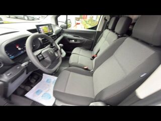 Berlingo M 650kg BlueHDi 100ch S&S Pack Premium Connect 2026 occasion 27930 Normanville