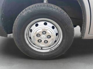 Boxer L1H1 3.0 120ch BlueHDi S&S Pack Asphalt Connect 2023 occasion 28500 Vernouillet