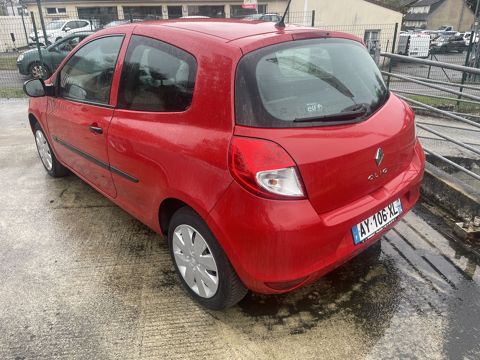 Clio III 1.2 16V 75CH GPL ACCESS ECO&sup2; 3P 2010 occasion 61000 Alen&ccedil;on