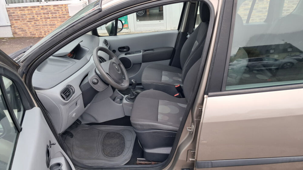 Modus 1.5 DCI 65CH EXPRESSION 2009 occasion 50720 Barenton