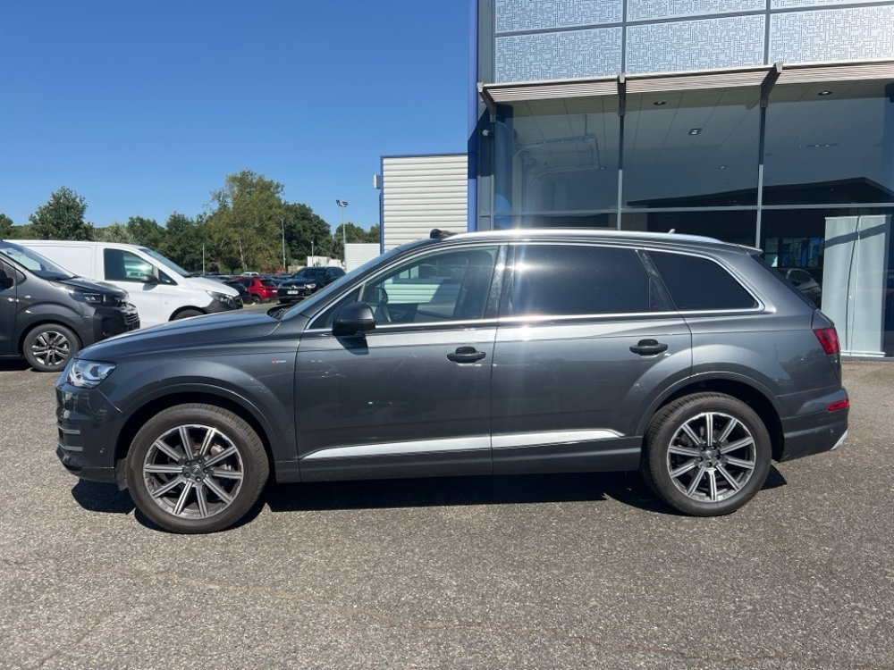 Q7 3.0 V6 TDI 272CH CLEAN DIESEL S LINE QUATTRO TIPTRONIC 5 PLA 2017 occasion 31670 Lab&egrave;ge