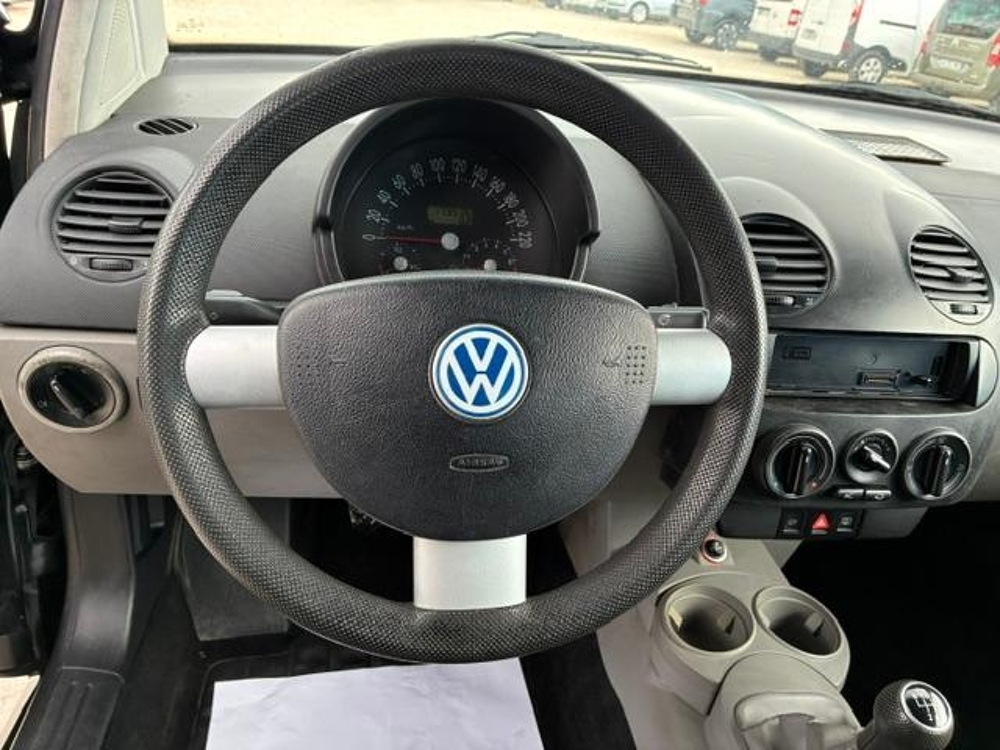Beetle 1.6 102CH 2002 occasion 30360 V&eacute;z&eacute;nobres