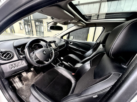 Clio IV 0.9 TCE 90CH GT LINE / TOIT PANORAMIQUE / FULL ENTRETIEN REN 2018 occasion 94260 Fresnes
