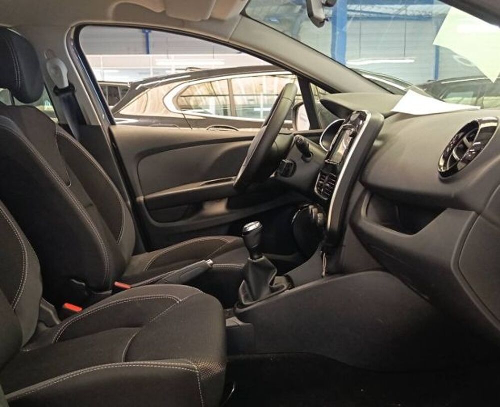Clio IV 0.9 TCE 90CH ENERGY BUSINESS EURO6C 2018 occasion 38070 Saint-Quentin-Fallavier