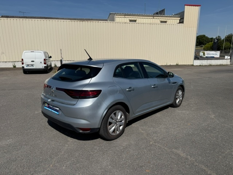 Megane IV 1.5 BLUE DCI 115CH BUSINESS 2021 occasion 16400 Puymoyen