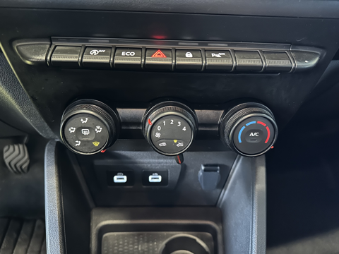 Duster 1.5 BLUE DCI 115CH EXPRESSION 4X2 2023 occasion 56530 Qu&eacute;ven