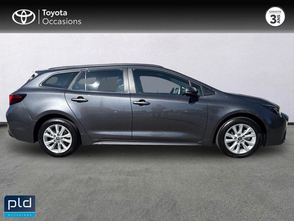 Corolla 1.8 140ch Dynamic Business MY24 2024 occasion 13300 Salon-de-Provence