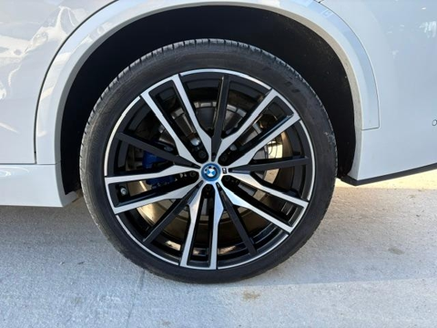 X5 (G05) XDRIVE45E 394CH M SPORT 2022 occasion 30360 V&eacute;z&eacute;nobres
