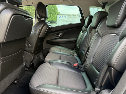 Scenic IV 1.2 TCE 130CH ENERGY INTENS/ CRITAIR 1 / CREDIT / 2016 occasion 38340 Voreppe