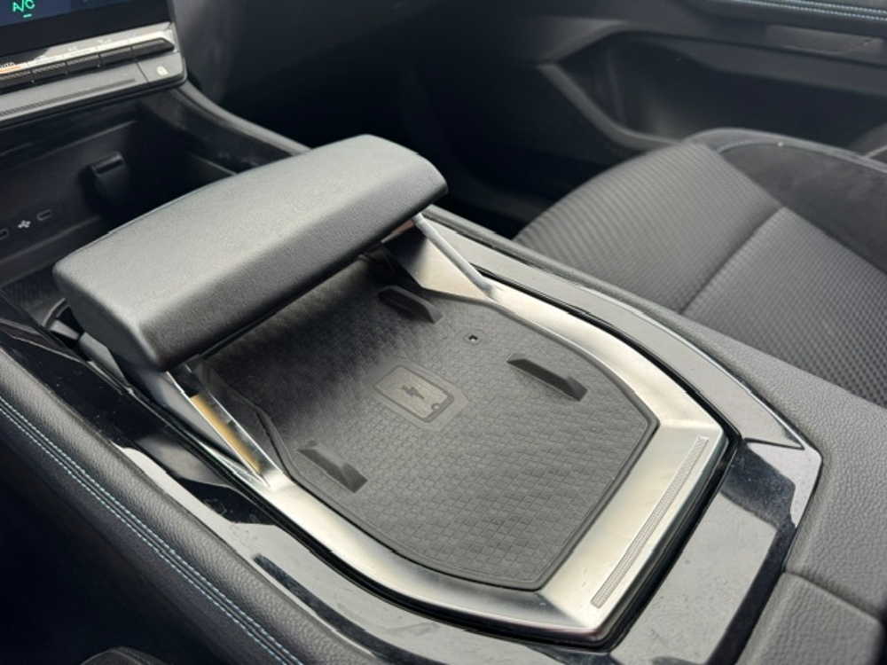 Espace 1.2 E-TECH FULL HYBRID 200CH ESPRIT ALPINE 2025 occasion 16400 Puymoyen