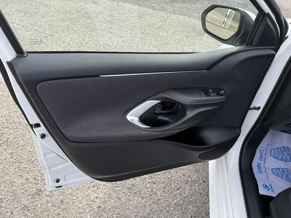 Yaris 116H DYNAMIC 5P MY22 2022 occasion 26740 Les Tourrettes