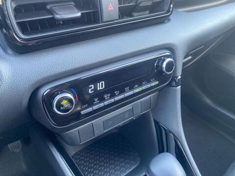 Yaris 116h Design 5p MC24 2025 occasion 13012 Marseille