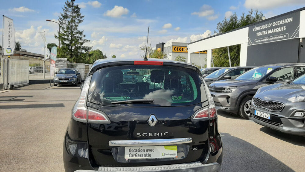 Sc&eacute;nic III 1.5 DCI 110CH ENERGY BOSE ECO&sup2; 2015 2015 occasion 08000 Warcq