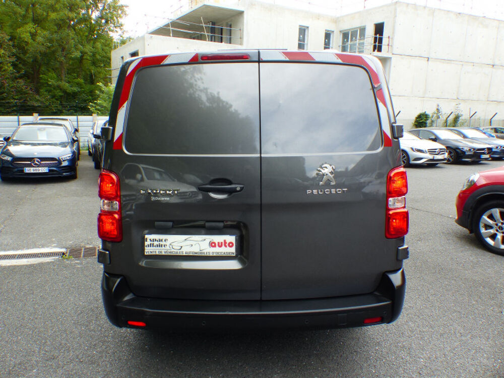 Expert LONG 2.0 BLUEHDI 120 CH S&S PREMIUM 2022 occasion 77144 Mont&eacute;vrain