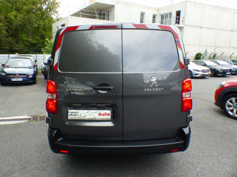 Expert LONG 2.0 BLUEHDI 120 CH S&S PREMIUM 2022 occasion 77144 Mont&eacute;vrain