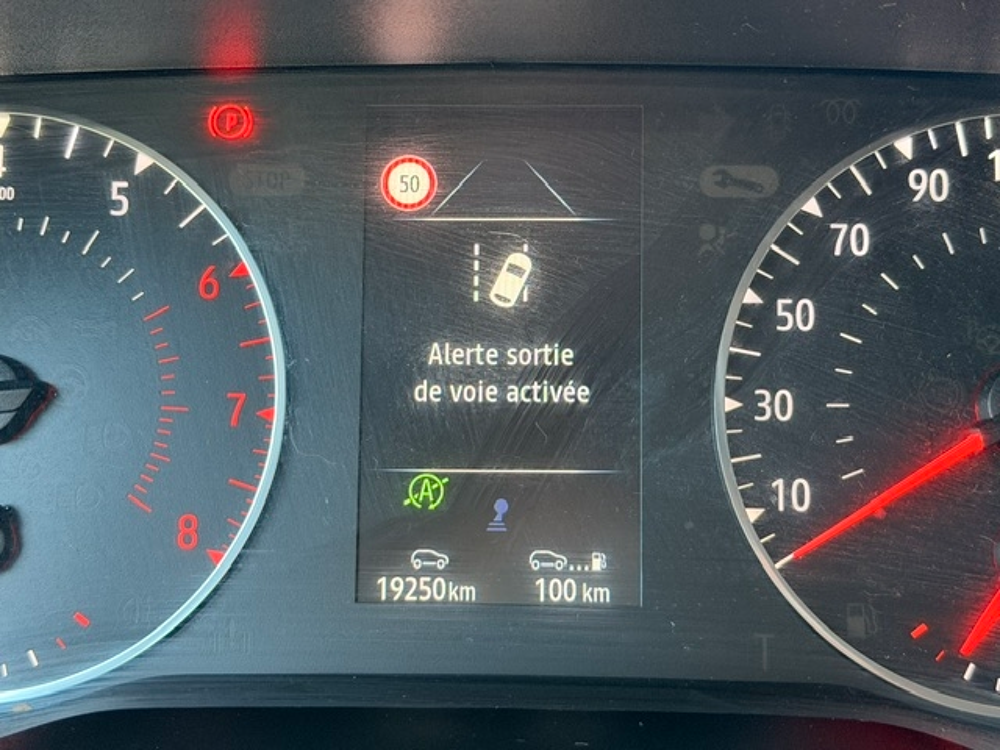 Clio V 1.0 TCE 90CH BUSINESS 2022 occasion 16400 Puymoyen