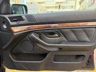 S&eacute;rie 5 (E39) 525DA 163CH PACK LUXE 2000 occasion 06400 Cannes