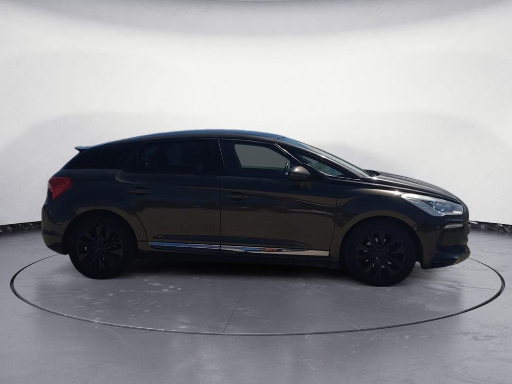 DS5 1.6 E-HDI115 SO CHIC ETG6 / GARANTIE 1 AN / 2013 occasion 38340 Voreppe