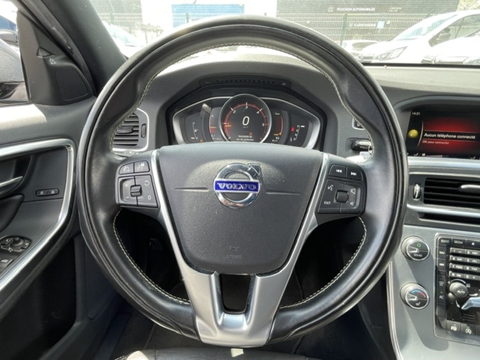 V60 D4 190CH MOMENTUM 2018 occasion 44190 Saint-Lumine-de-Clisson