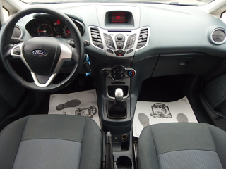 Fiesta 1.4 TDCI 70CH FAP AMBIENTE 5P 2011 occasion 10600 Savi&egrave;res