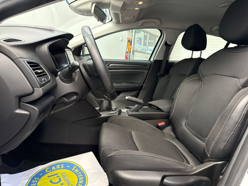 Megane IV 1.5 BLUE DCI 115CH BUSINESS 2020 occasion 28630 Nogent-le-Phaye