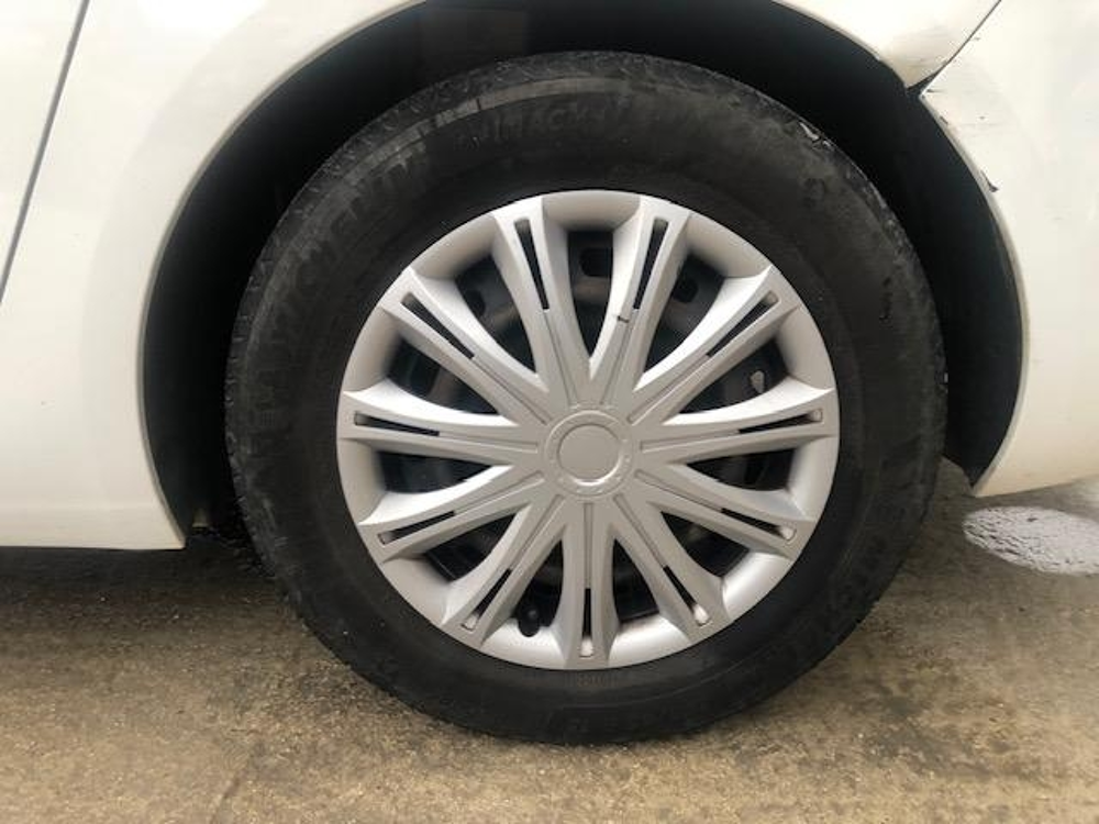308 SW 1.6 BLUEHDI 120CH ACCESS DISTRIBUTION NEUVE 2016 occasion 30360 V&eacute;z&eacute;nobres