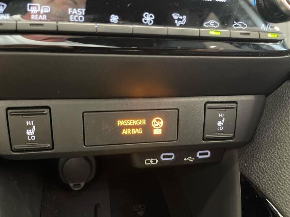 Yaris 116h Collection 5p MC24 2025 occasion 13300 Salon-de-Provence