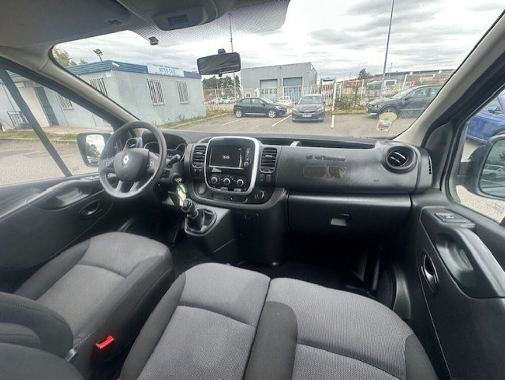 Trafic L1 2.0 DCI 120CH S&S ZEN 9 PLACES 2019 occasion 91220 Br&eacute;tigny-sur-Orge